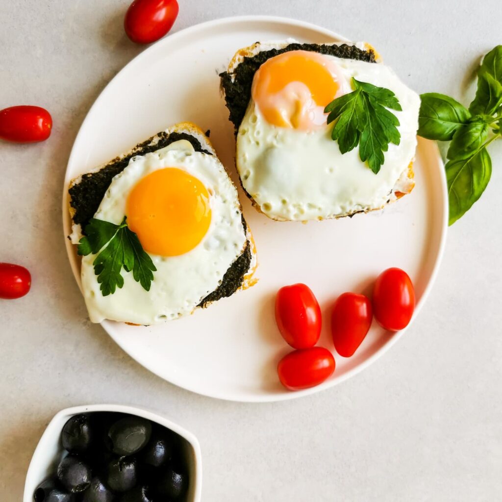Tapenada czyli pasta z czarnych oliwek